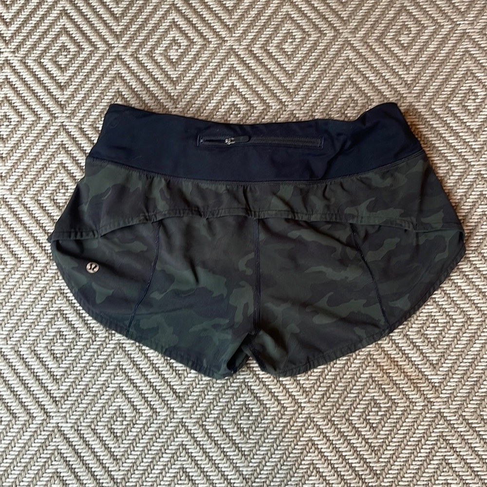 Lululemon camo speed up shorts